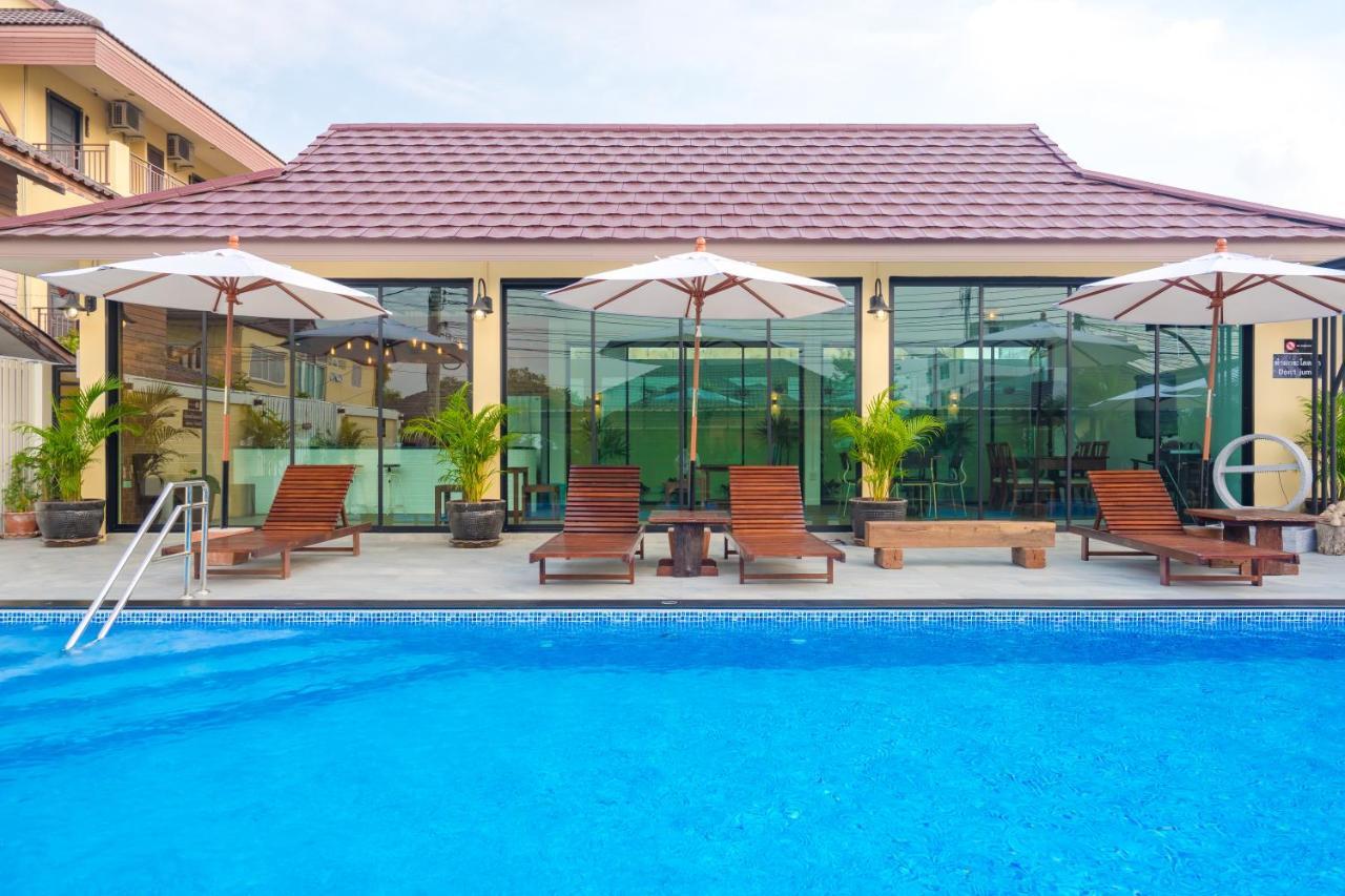 Suphan Hometel Khách sạn