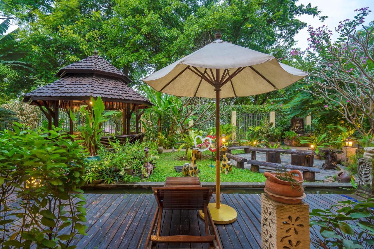 Suphan Hometel Khách sạn 3*