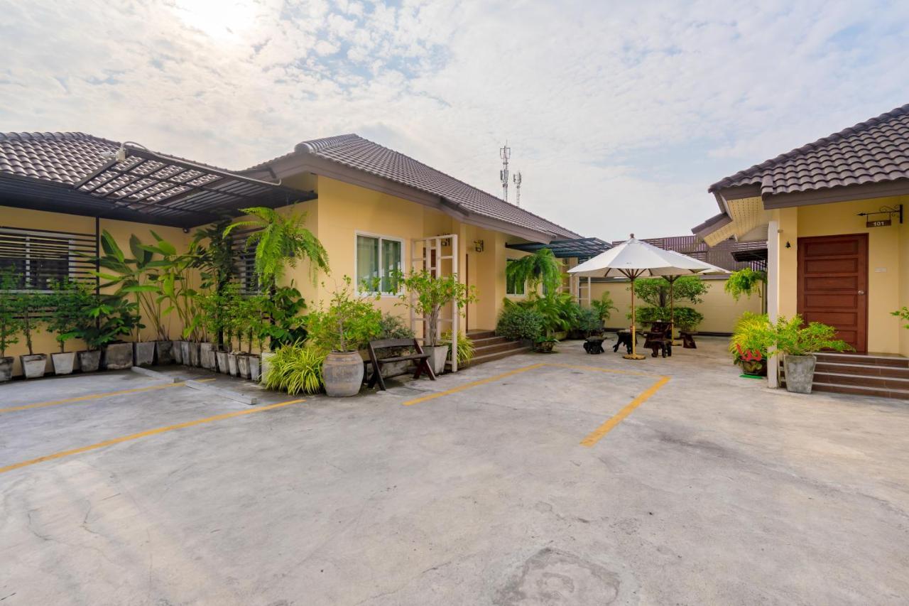 Khách sạn Suphan Hometel